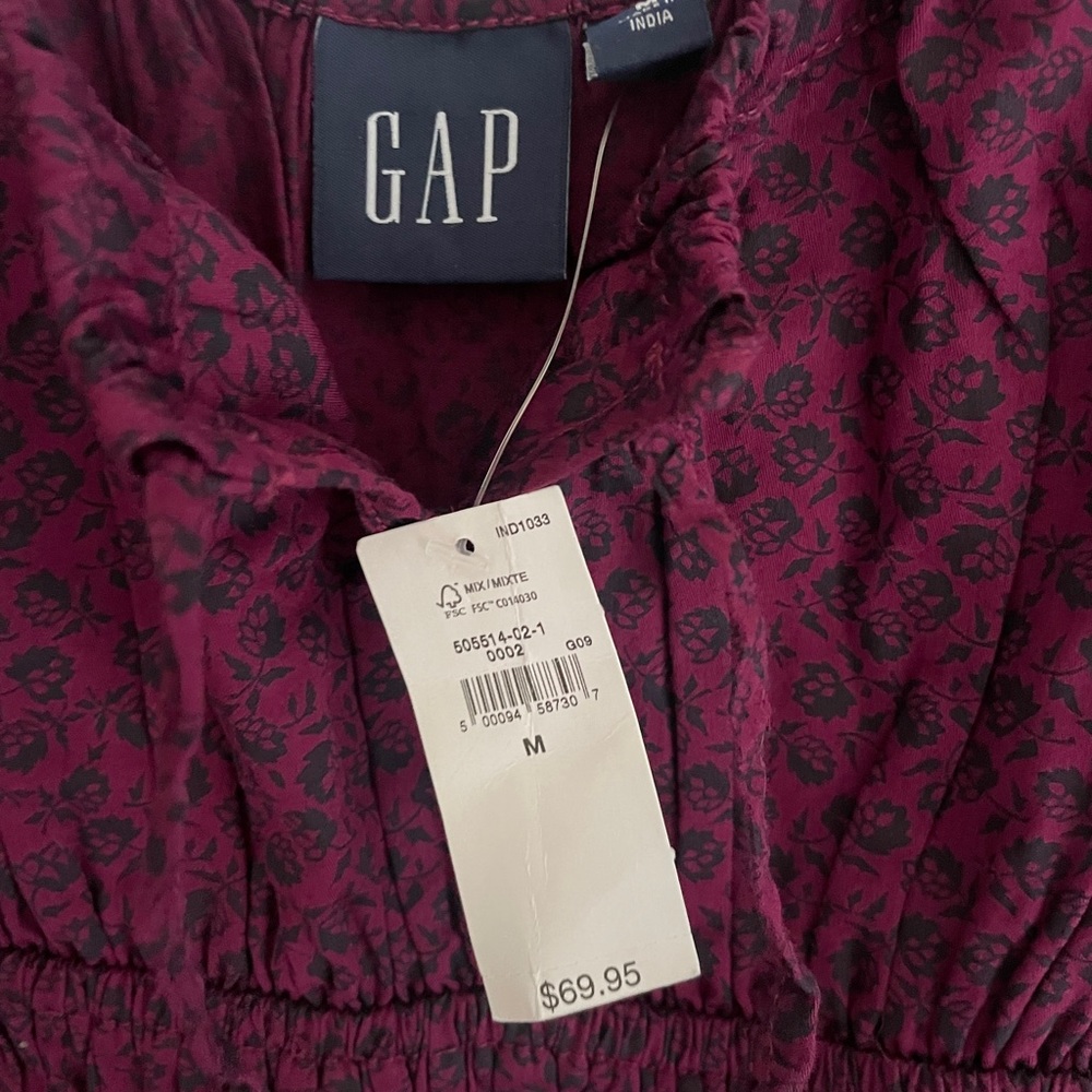 GAP - Size M smocked purple dress - Picture 2 of 2